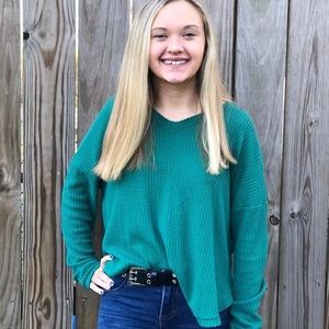 Meet your Posher, Noelle